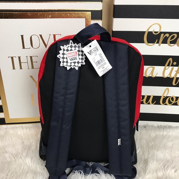 New VANS / MARVEL theme backpack - Picture 4 of 4